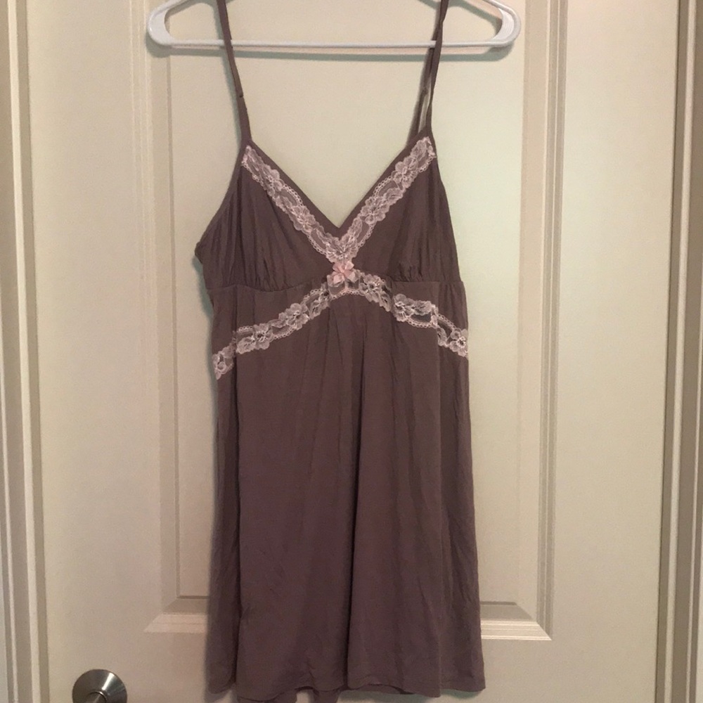 VS Night Gown